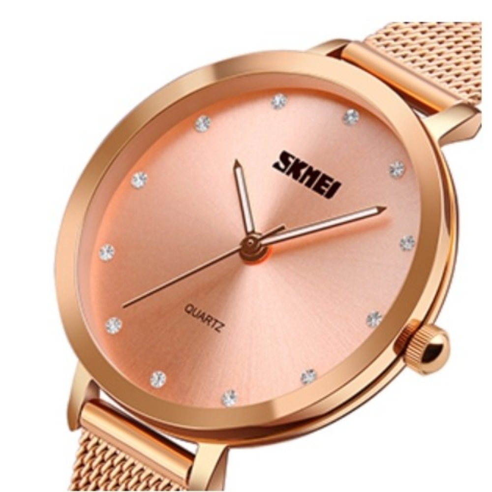 ￼

CakCity Women's Diamond Bracelet Watch